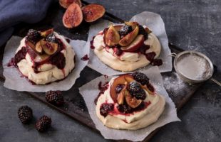 Autumn Fruit Pavlova